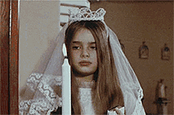 甜美爱丽丝电影免费观看,免费观影之旅，探寻童话世界的奇幻魅力