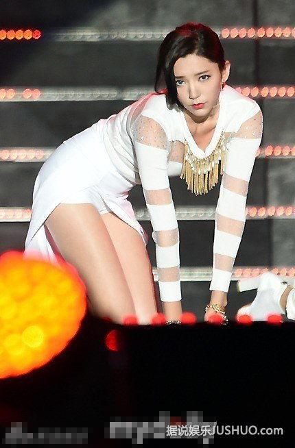 郭雪芙热舞丝袜,性感魅力全开